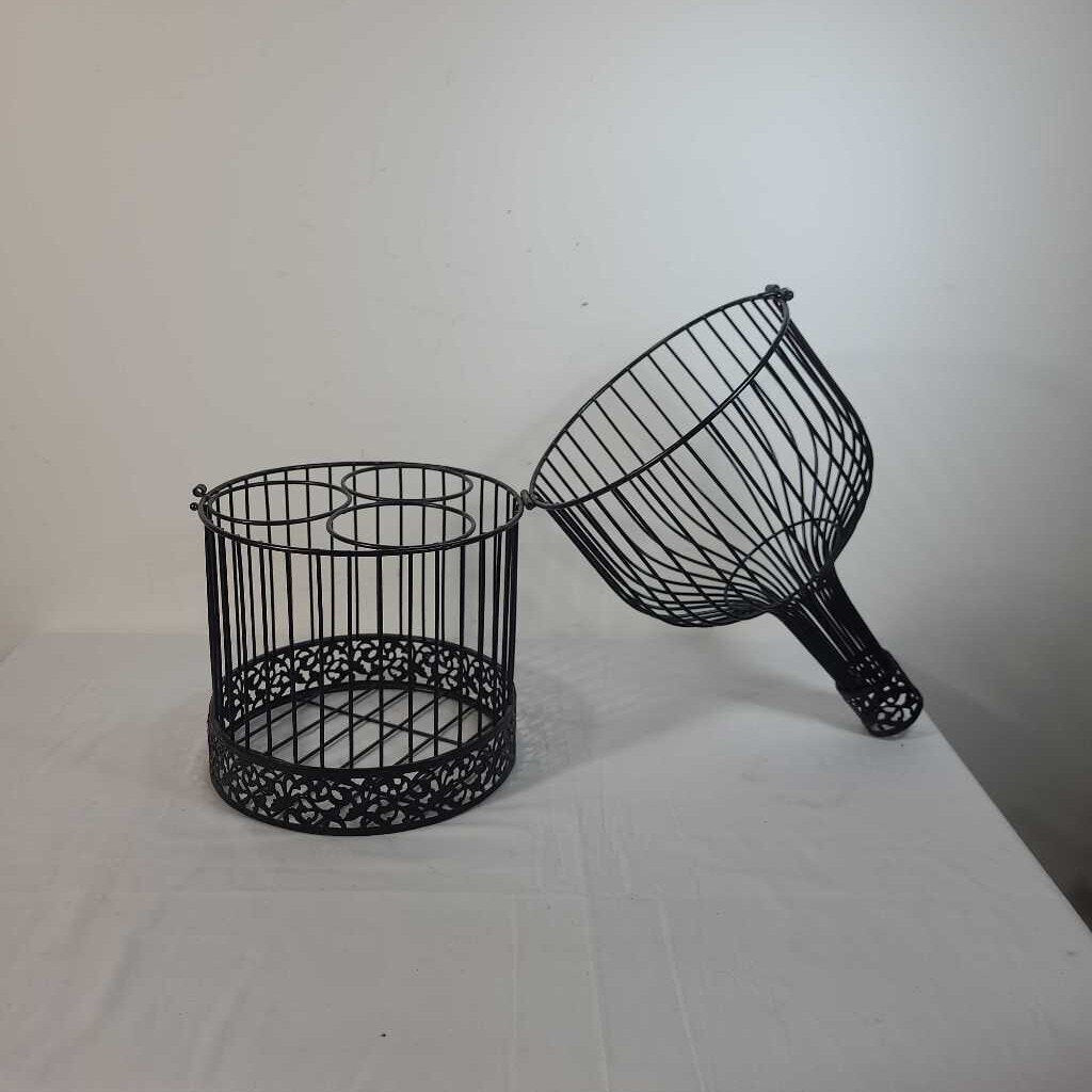 METAL 3 WINE BOTTLECAGE