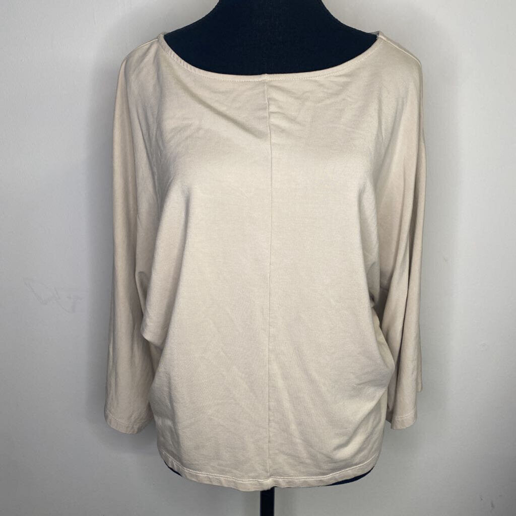 BEIGE BATWING TOP