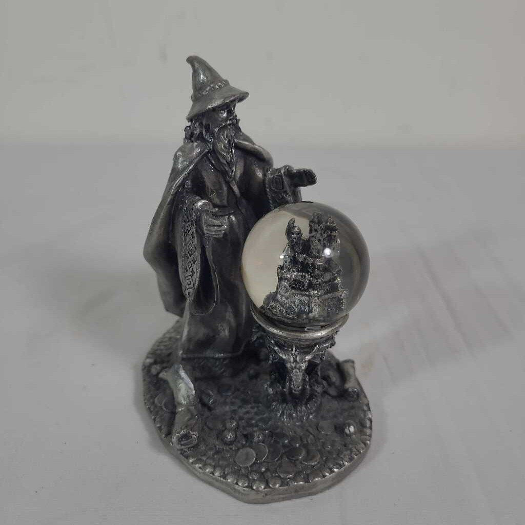 THE CASTLE'S PROTECTOR~PEWTER