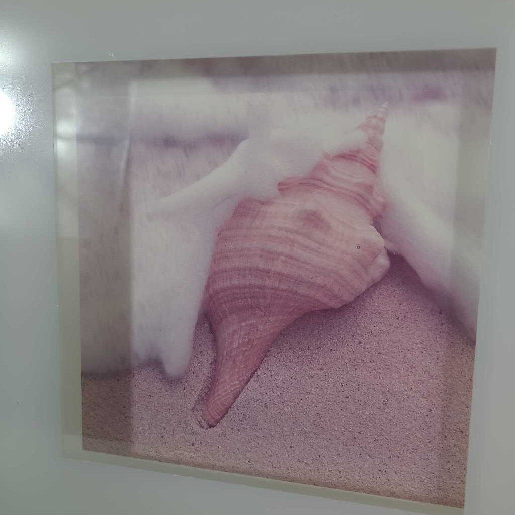 FROSTED GLASS BEACH ART