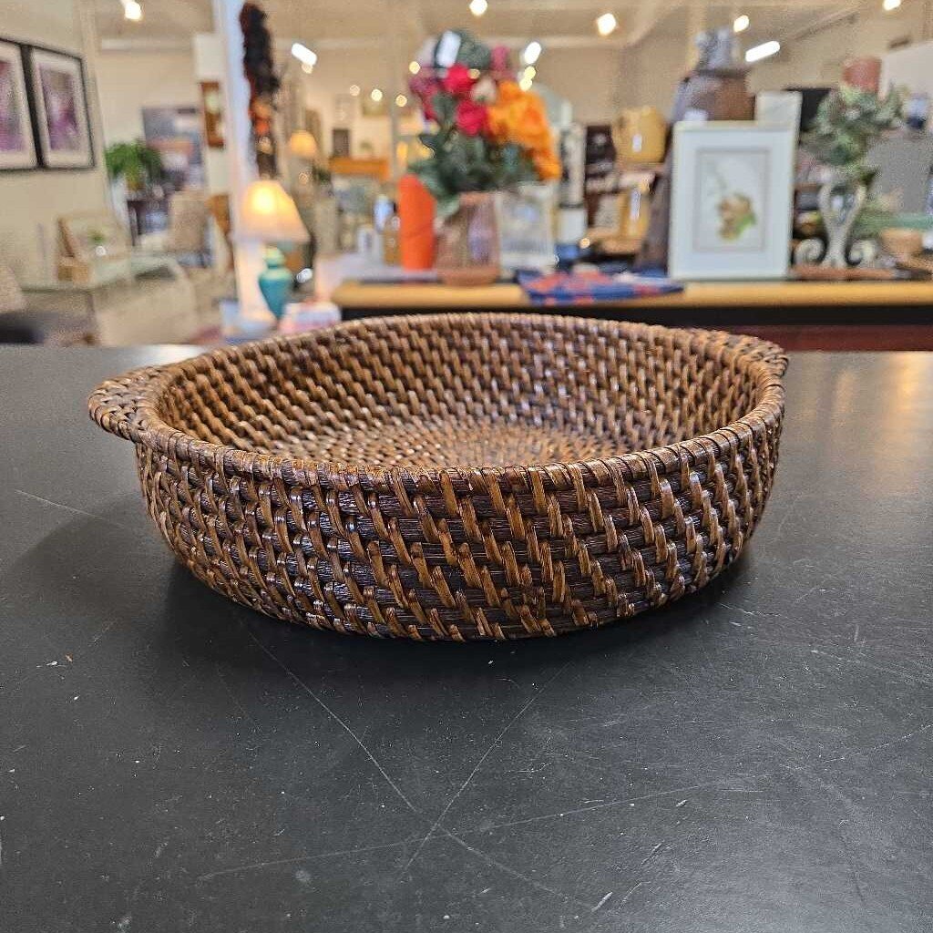 SHALLOW BOWL BASKET
