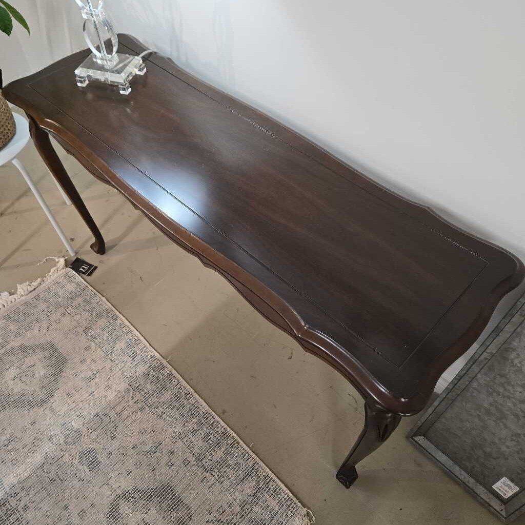 DEILCRAFT HALL TABLE