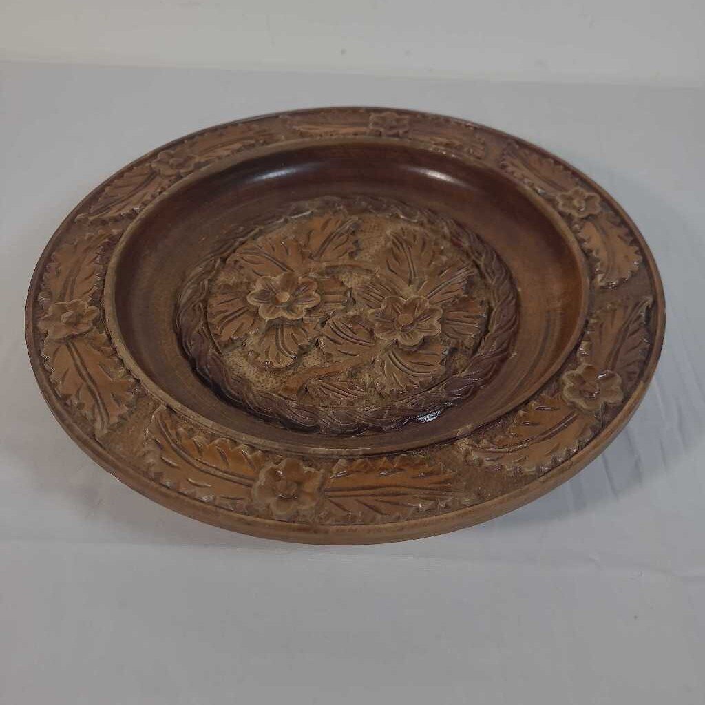 WOOD BOWL W/CARVED FLOWERS