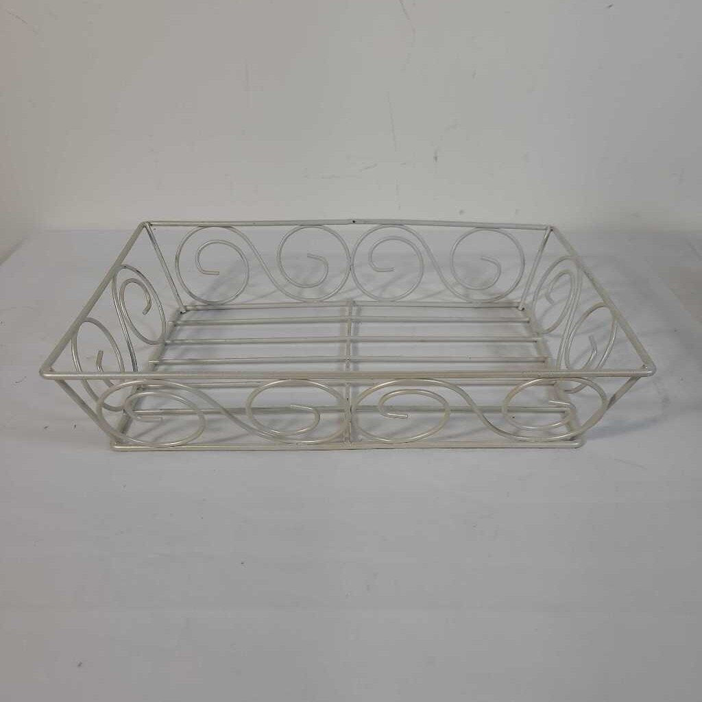 WHITE METAL BASKET