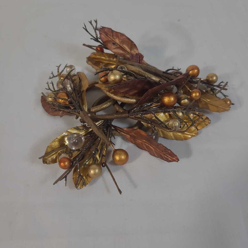 S/6 LEAF & BEAD NAPKIN RINGS