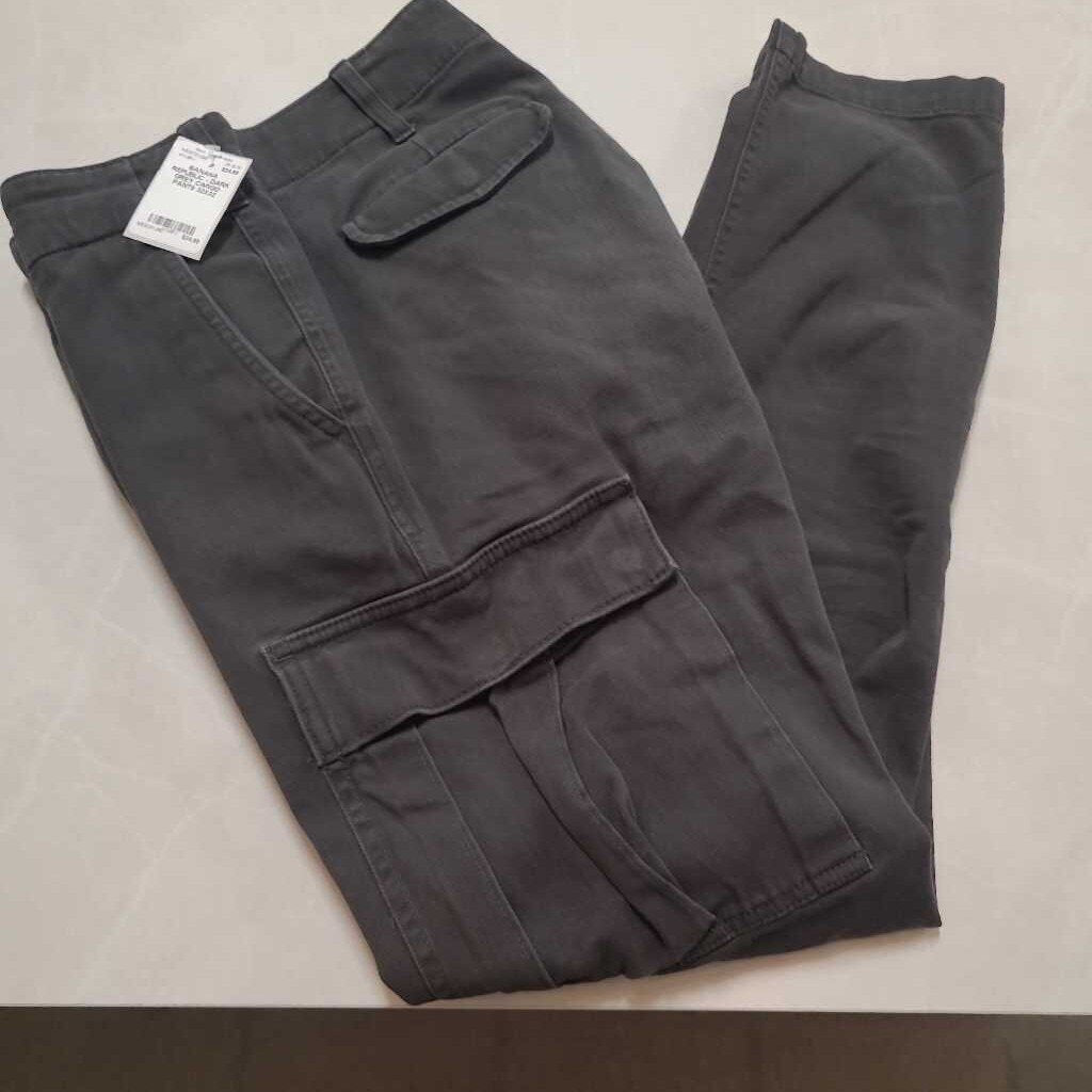BANANA REPUBLIC - DARK GREY CARGO PANTS
