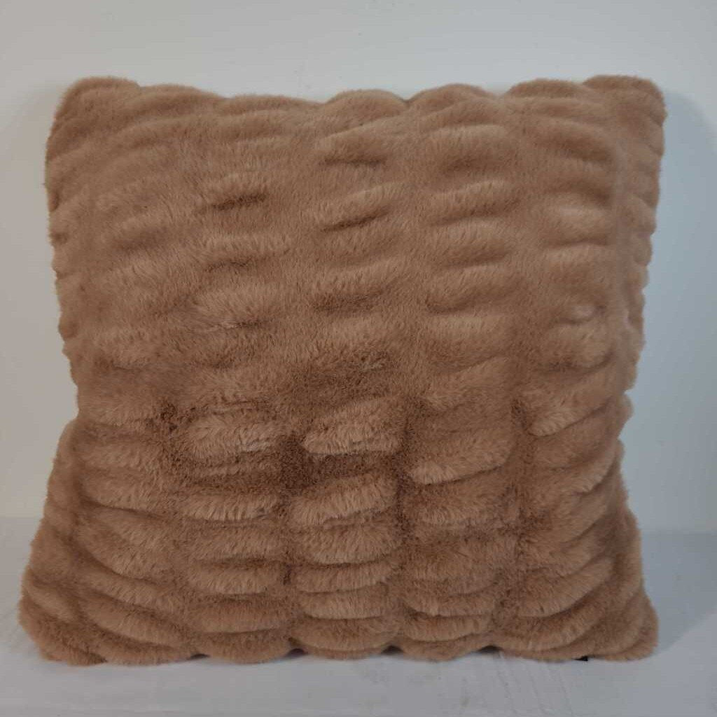 BROWN FAUX FUR DOWNFILLED PILLOW