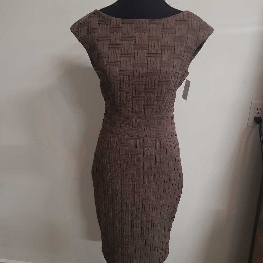 TAUPE SLEEVELESS DRESS