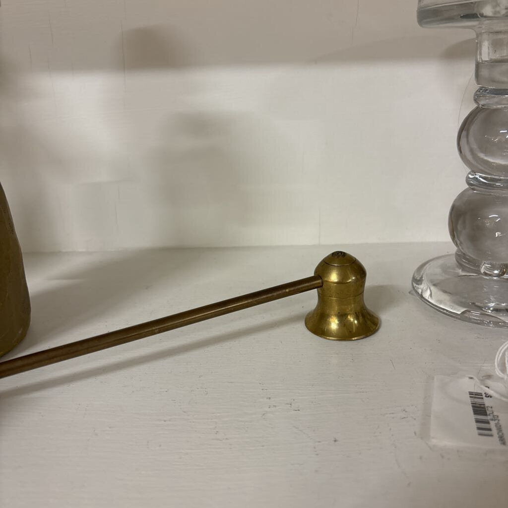 Vntg Brass Candle Snuffer