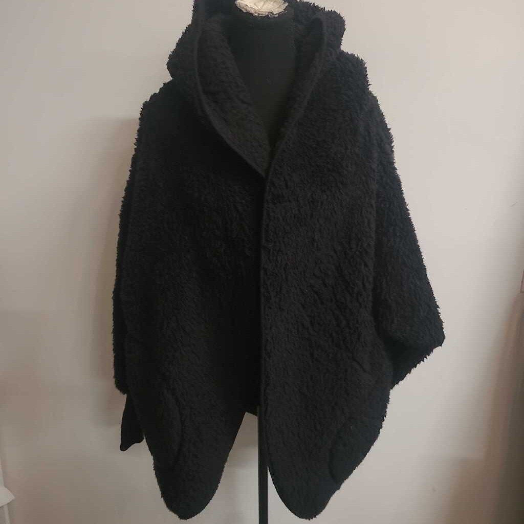 BLACK FLUFFY WRAP COAT