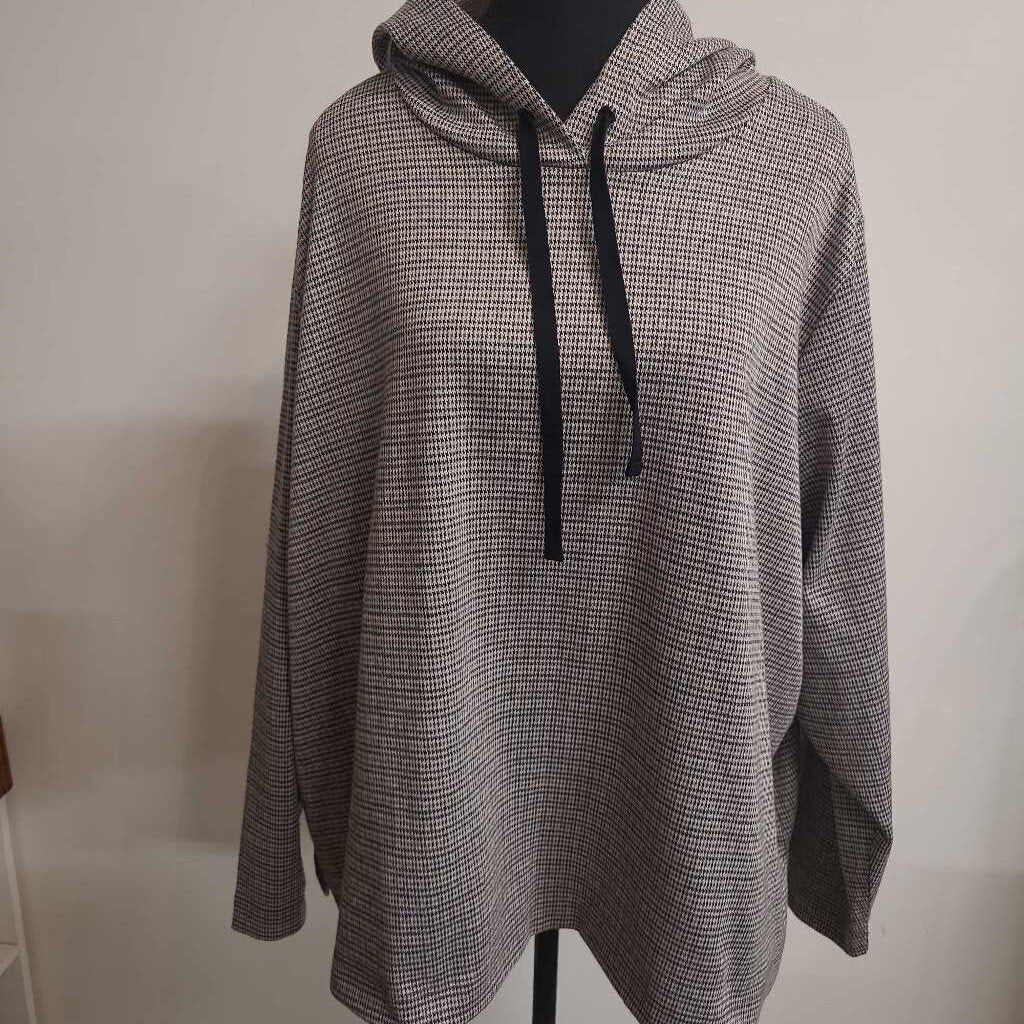 HOODED HOUNDSTOOTH TOP