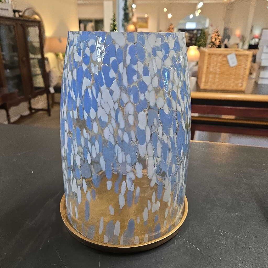BLOWN GLASS VASE ON GOLD PLATE