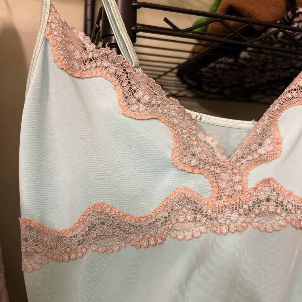 TURQUOISE CAMISOLE WITH LACE TRIM