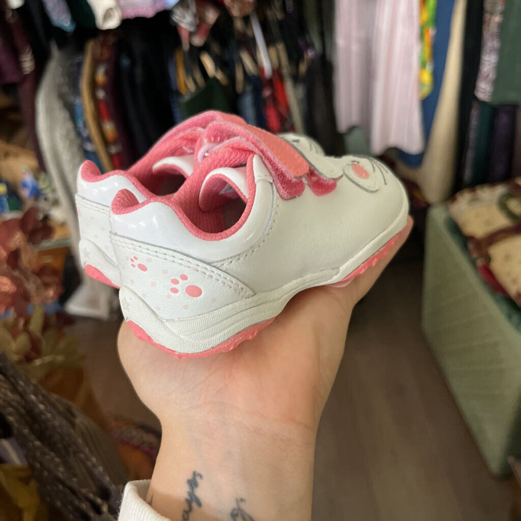 CLARKS - INFANT SHOES