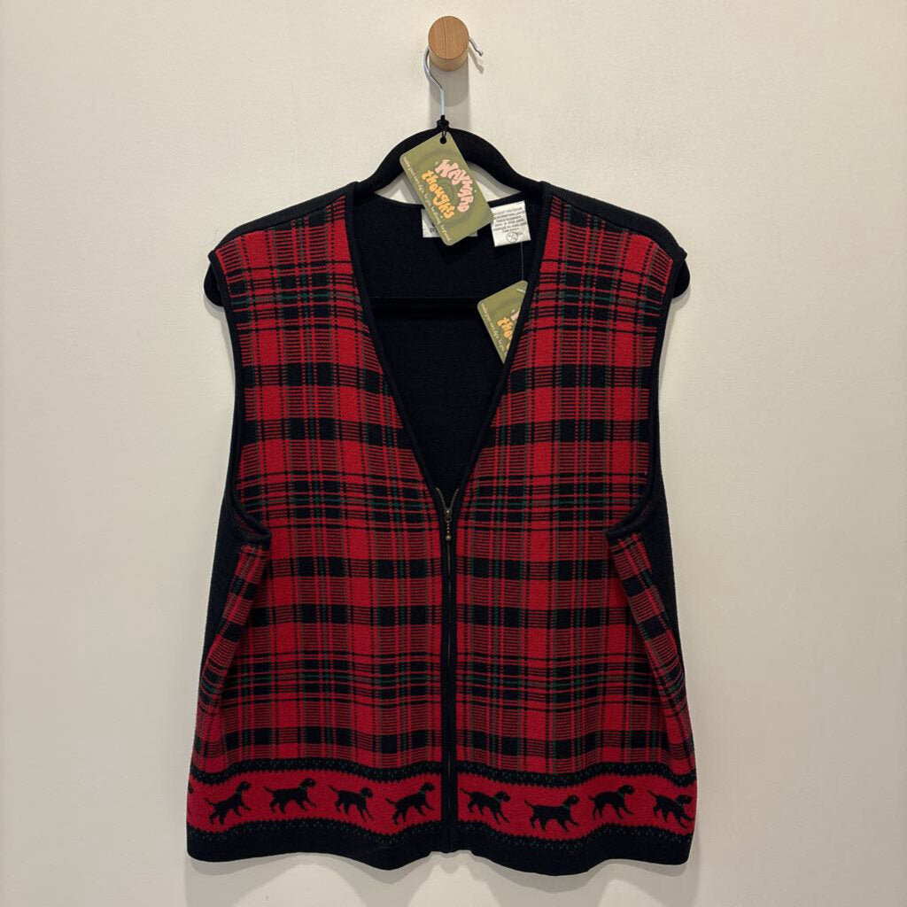 TABI 0 FULL ZIPPERED PLAID VEST WITH CATS AT BOTTOM