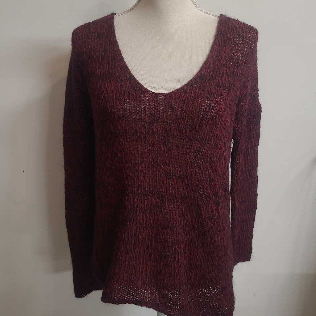 BURGANDY KNIT SWEATER