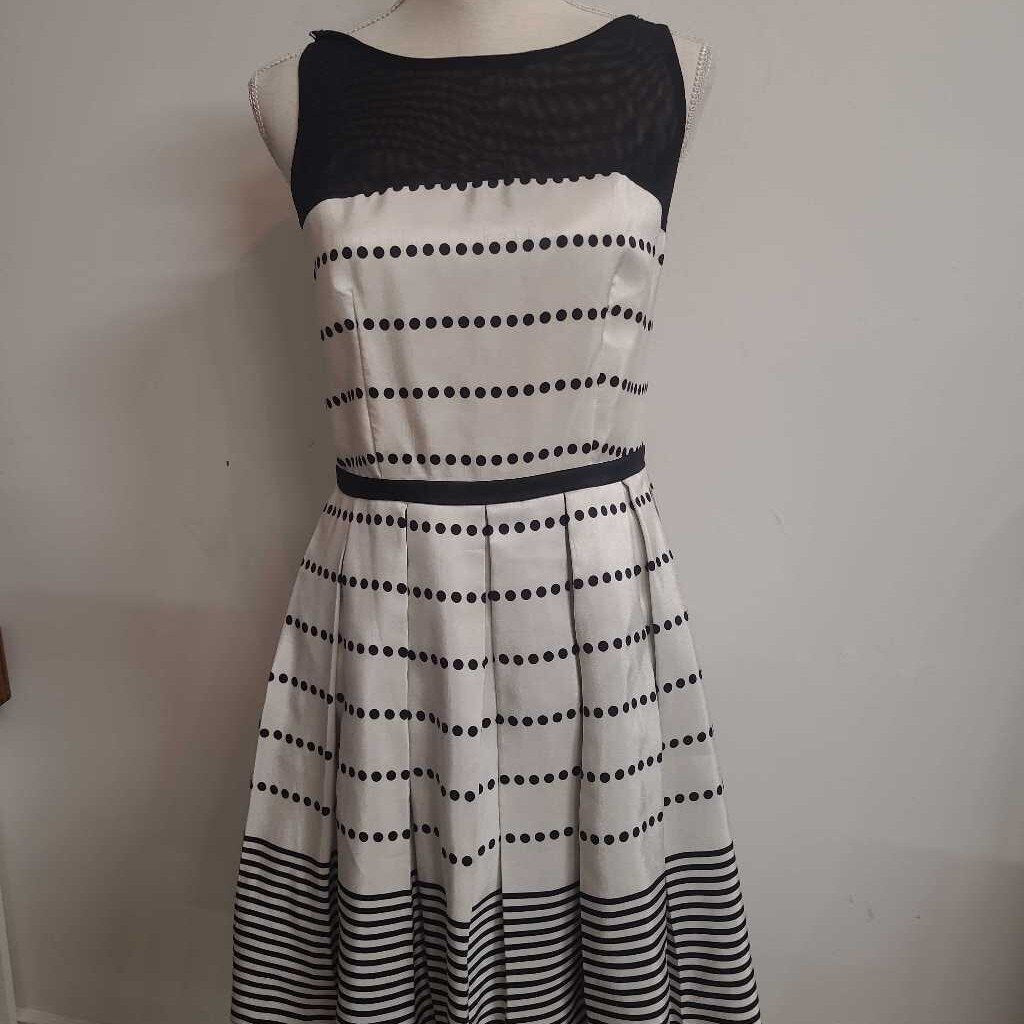 BLACK & WHITE POLKA DOT DRESS