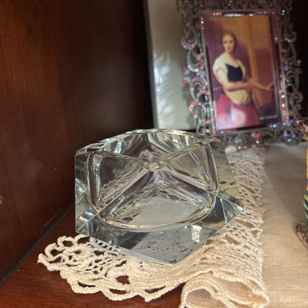 GLASS DECOR (ASHTRAY / VOTIVE)