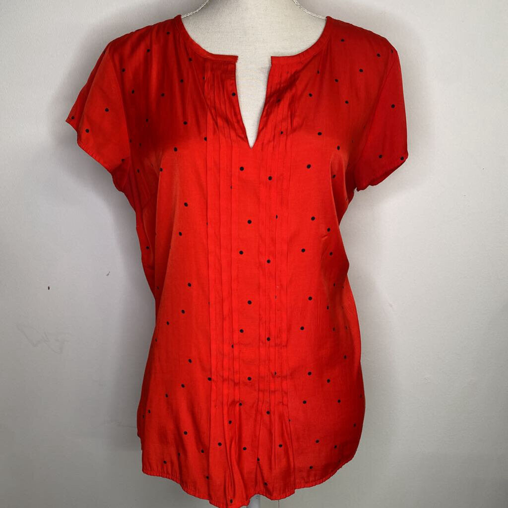 TOMMY HILFIGER - RED W/ BLACK DOTS S/S TOP