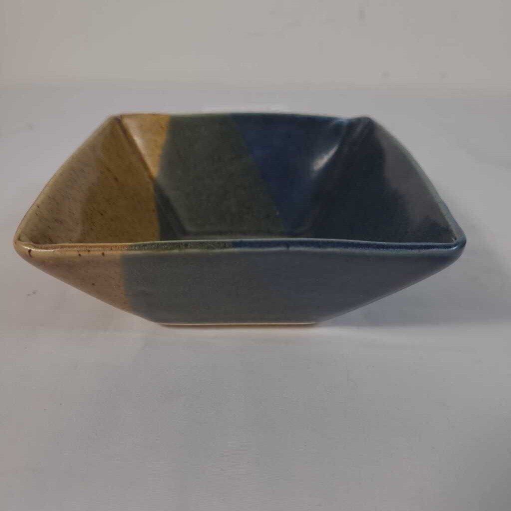 SQ BLUE CERAMIC DISH