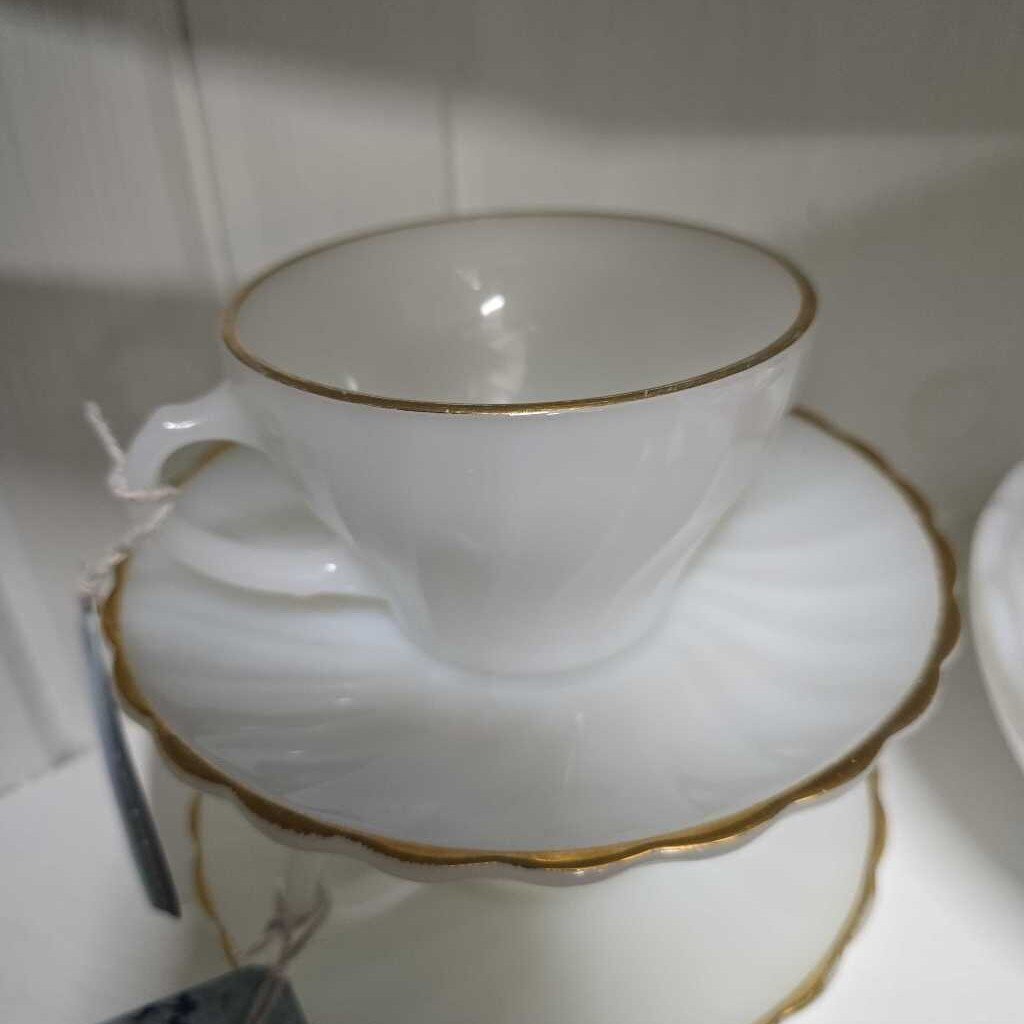 Vtg Fire King Suburbia Cup & Saucer Set