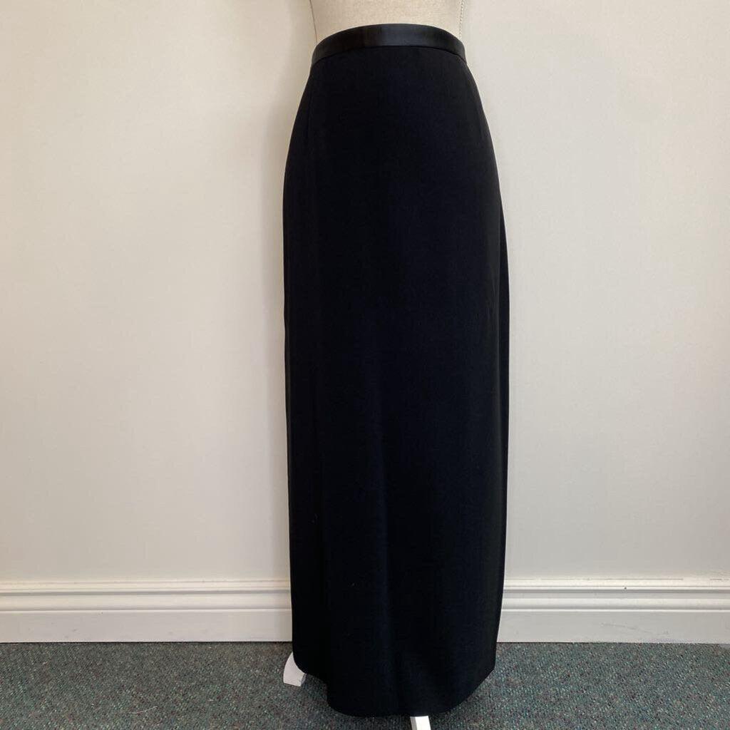 STUDIO JAX - BLACK MAXI SKIRT W/ SLIT