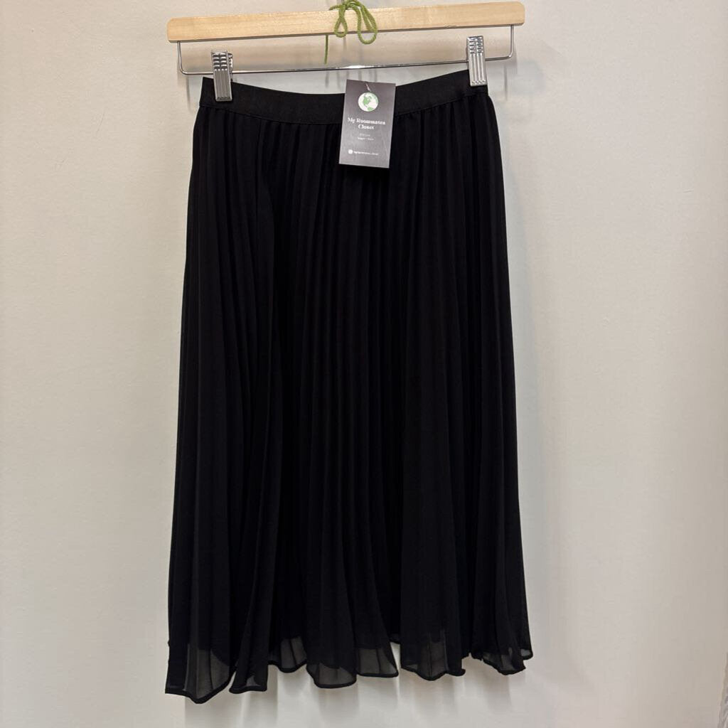 PLEATED MIDI SKIRT