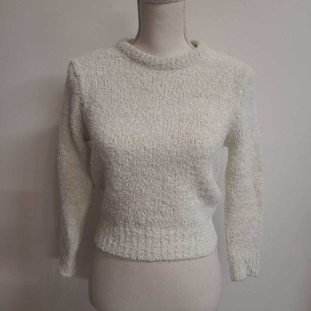 LIGHT GREEN SOFT PULLOVER