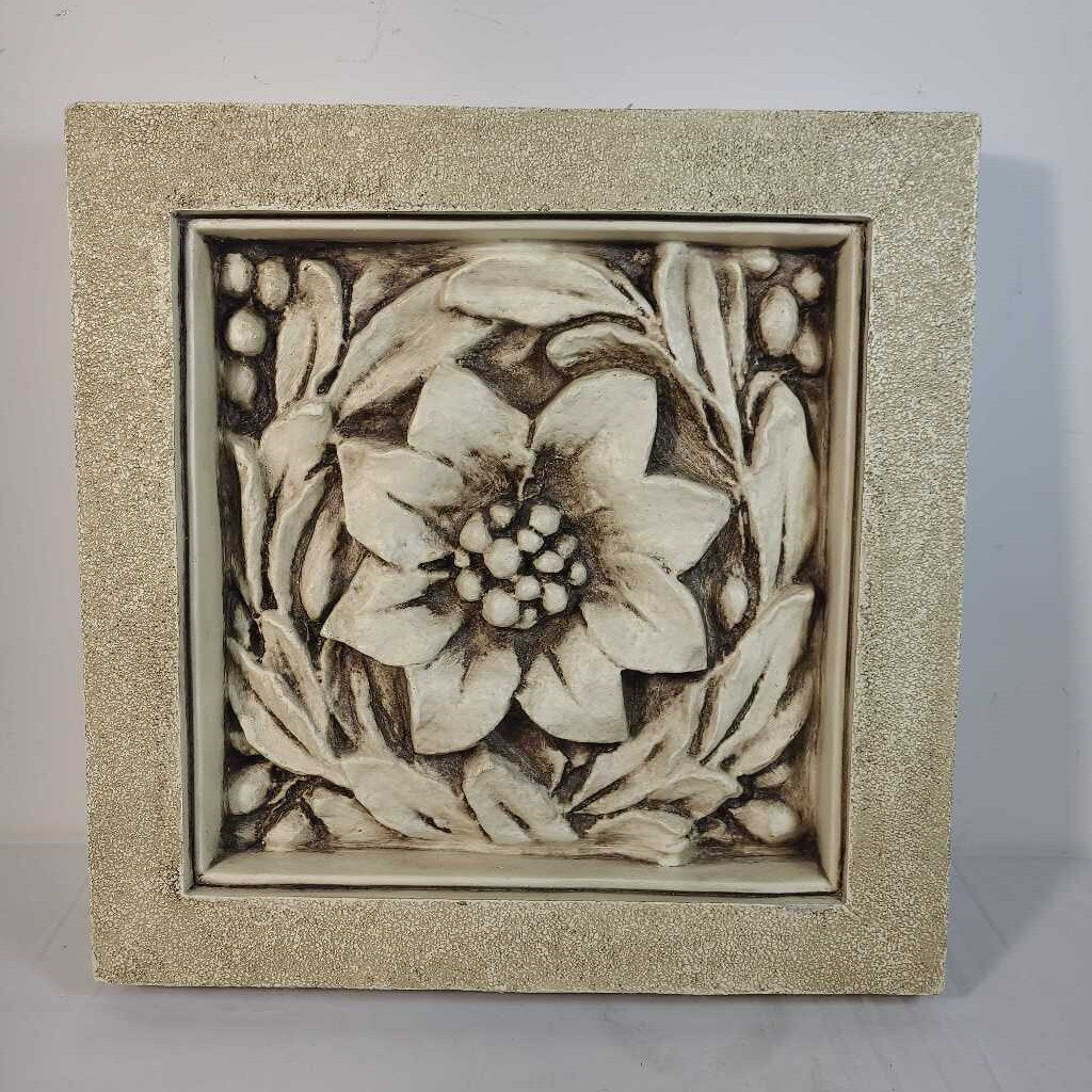DAISY FLORAL REMNANT