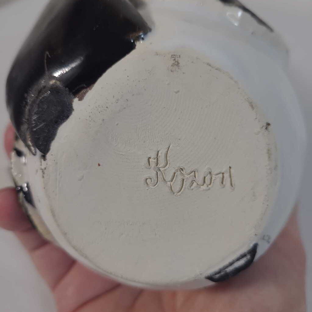 CERAMIC BIRD BY: Kornelija Ozoliņa