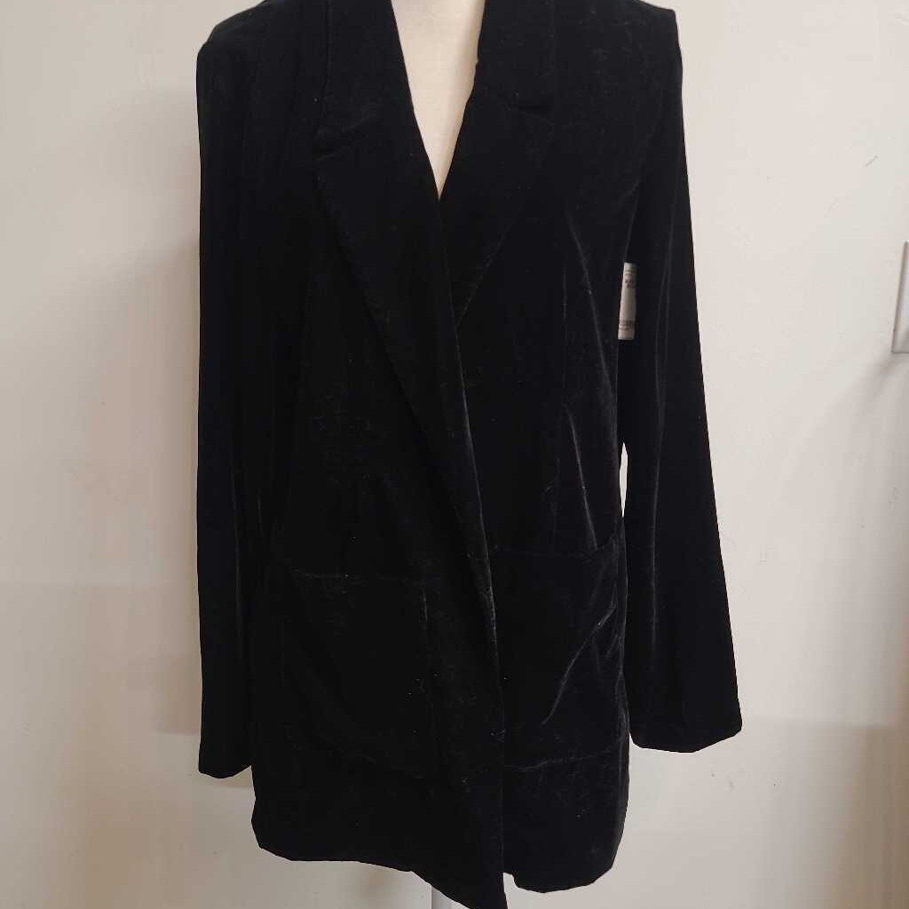 BLACK VELVET BLAZER