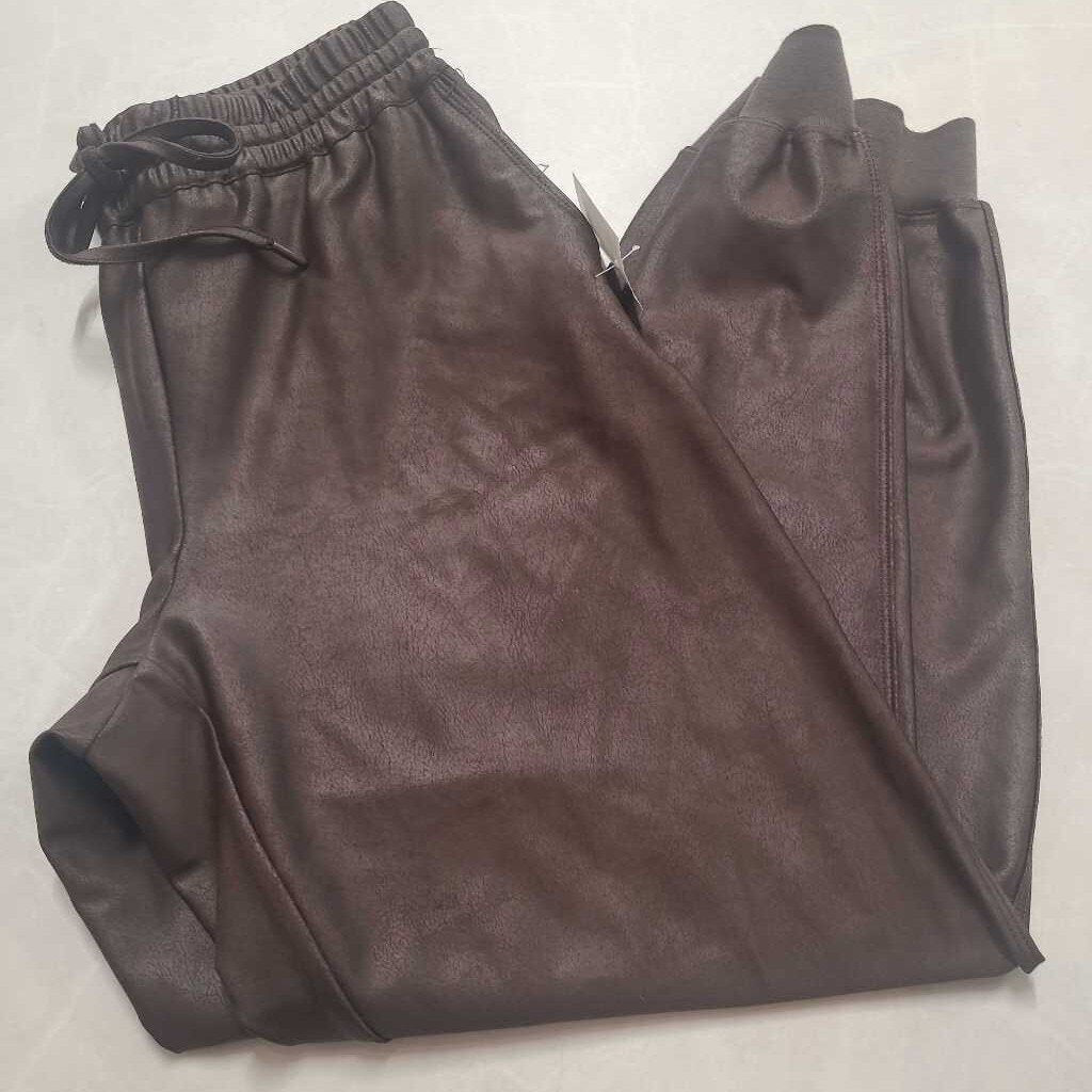 BROWN JOGGERS