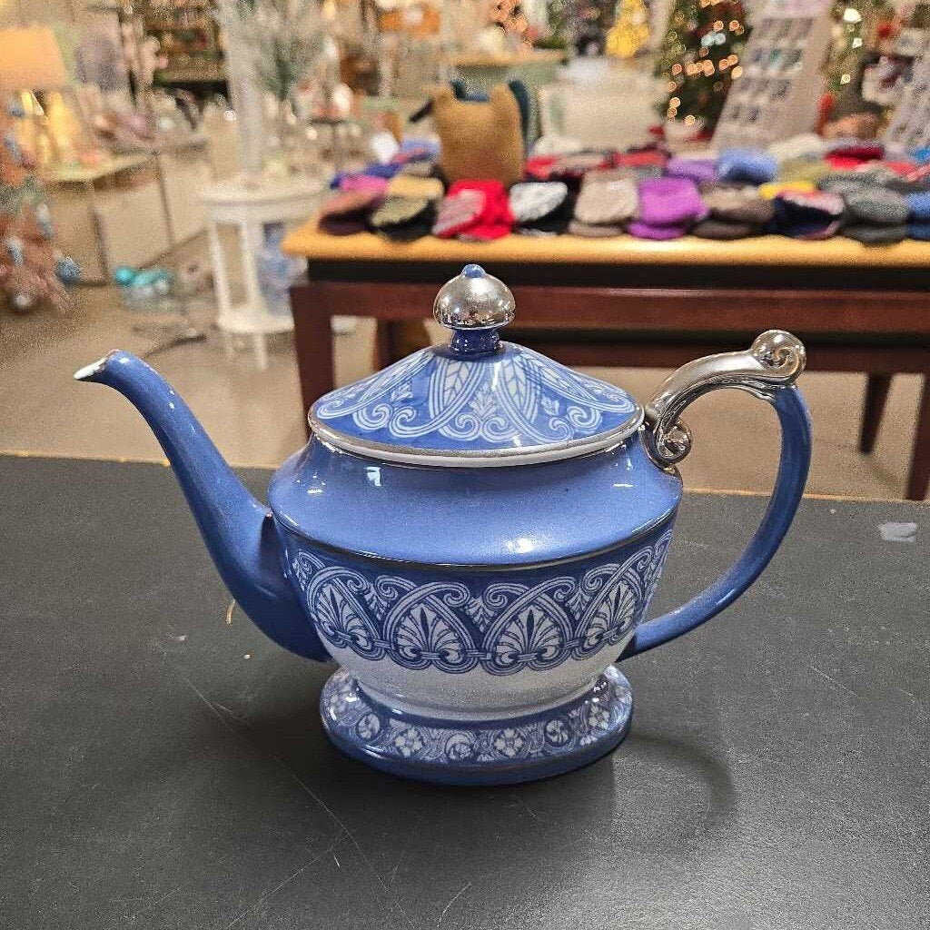 19PC BOMBAY CO ARABESQUE TEA SET