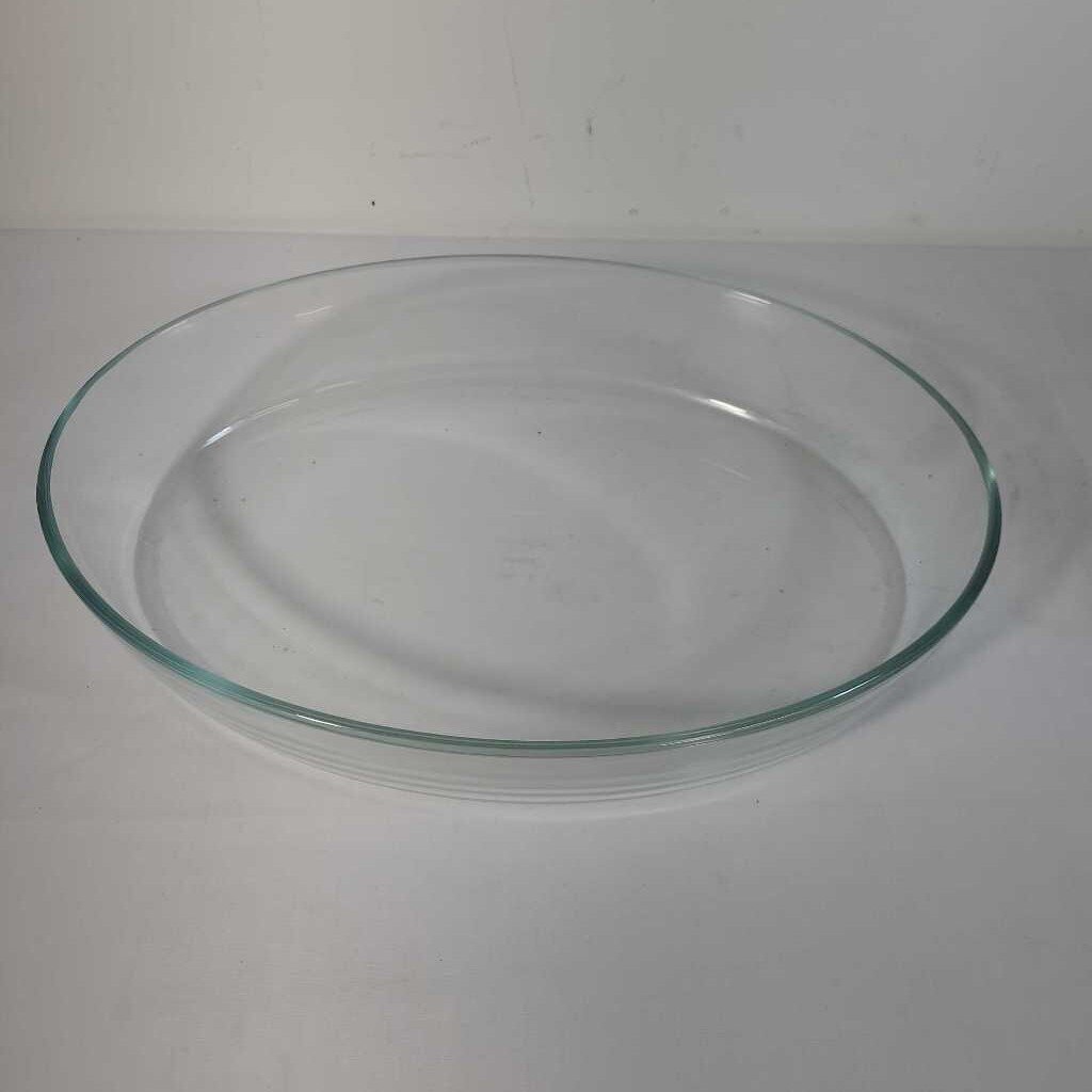 PYREX OVAL GLASS BAKING DISH