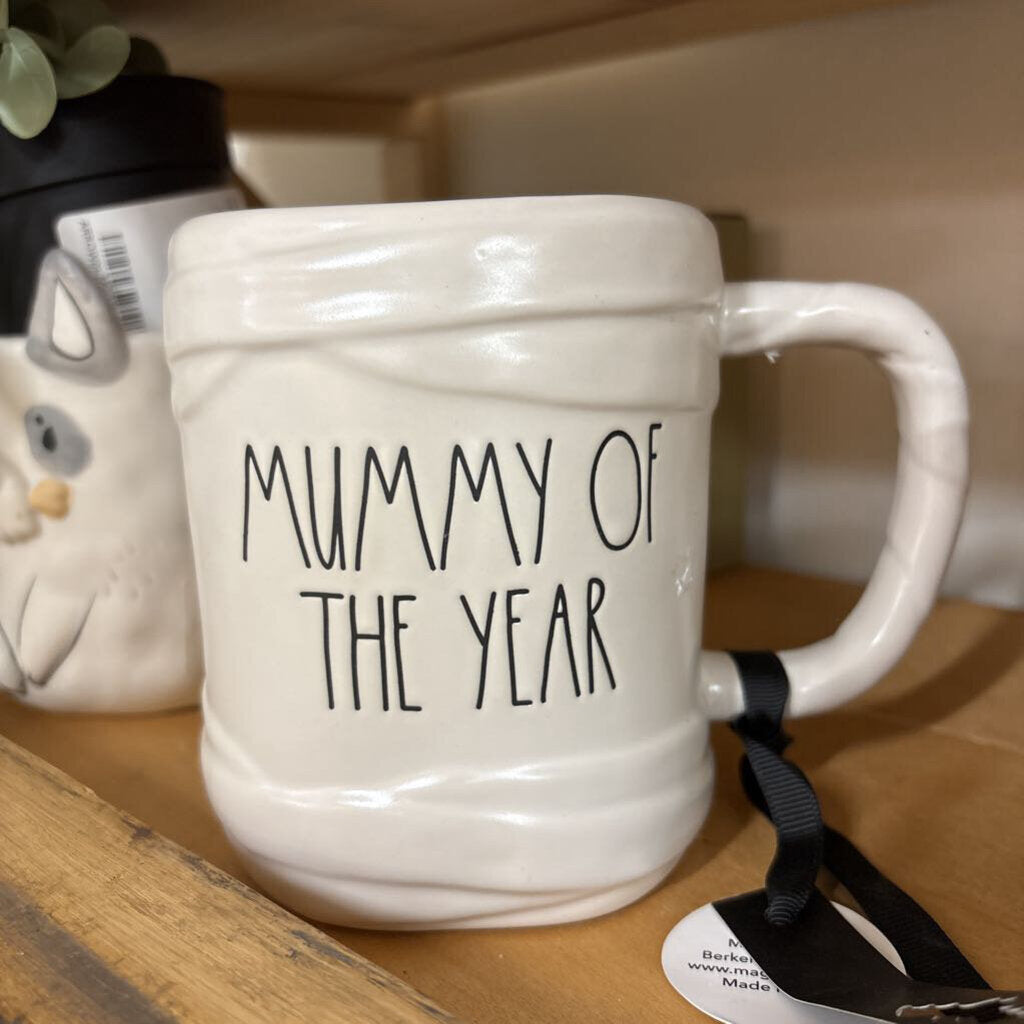 Rae Dunn - Mummy Of the Year Mug