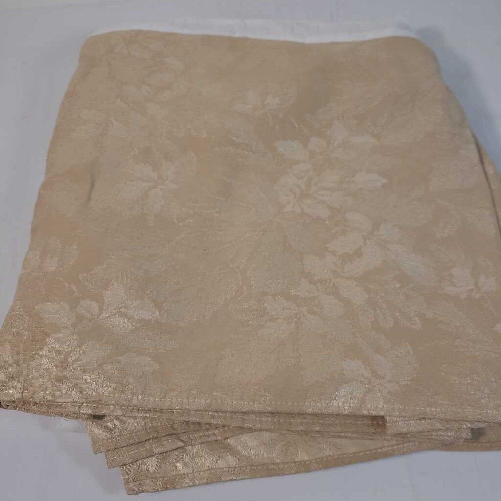 QUEEN BED SKIRT