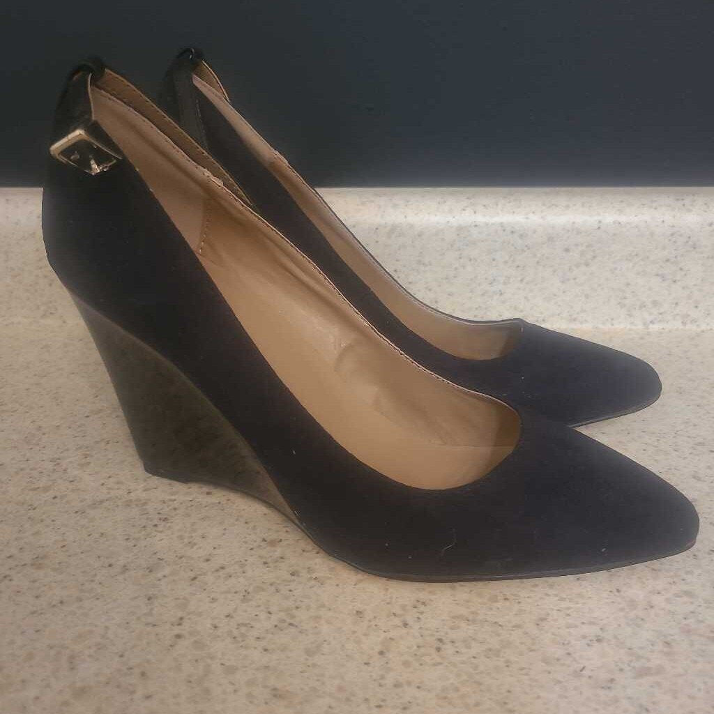 BLACK SUEDE HIGH WEDGE
