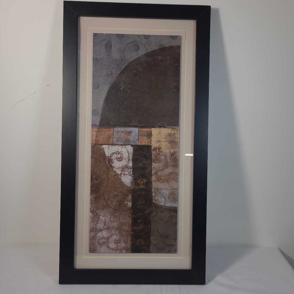 GEOMETRICAL WALL ART~B