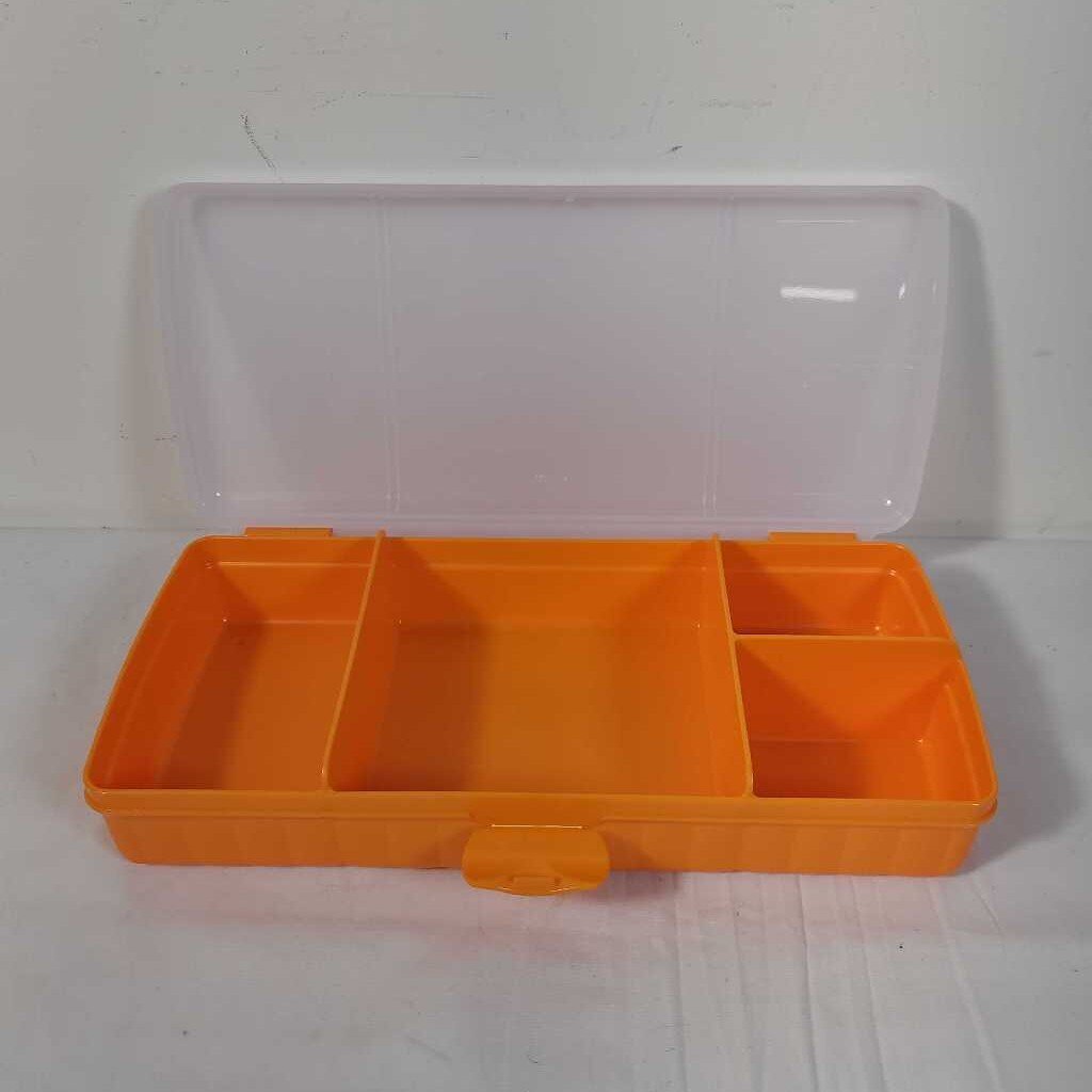 TUPPERWARE LUNCH N THINGS CONTAINER - ORANGE