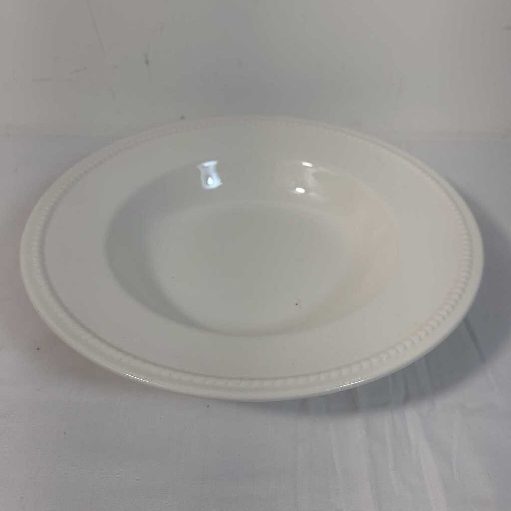 IVORY SOUP BOWL W/BEADED EDGE