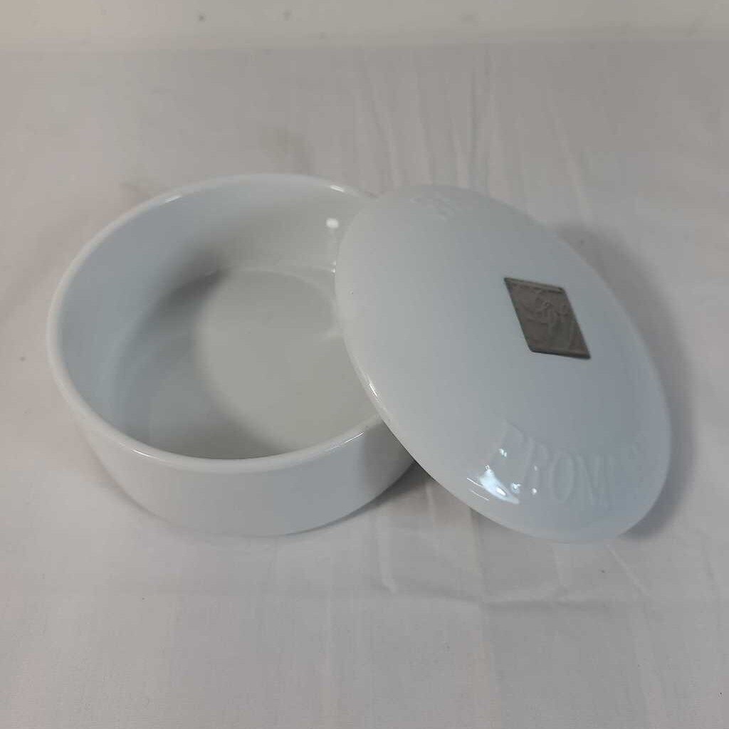 GOURMET VILLAGE CHEESE DISH