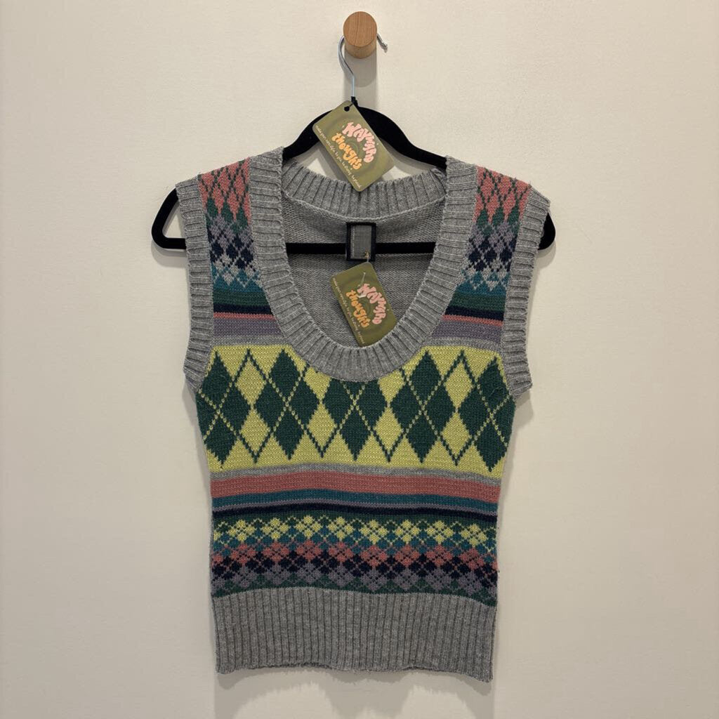 KITCHEN ORANGE - ARGYLE SLEEVELESS VEST