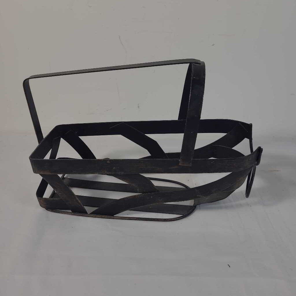 WINE BOTTLE CADDY