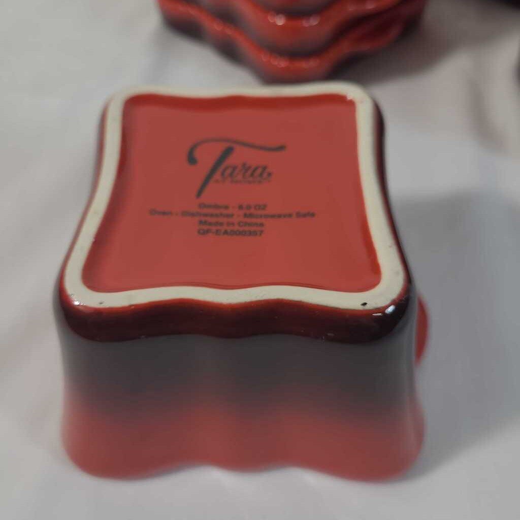 S/8 RED OMBRE DISHES