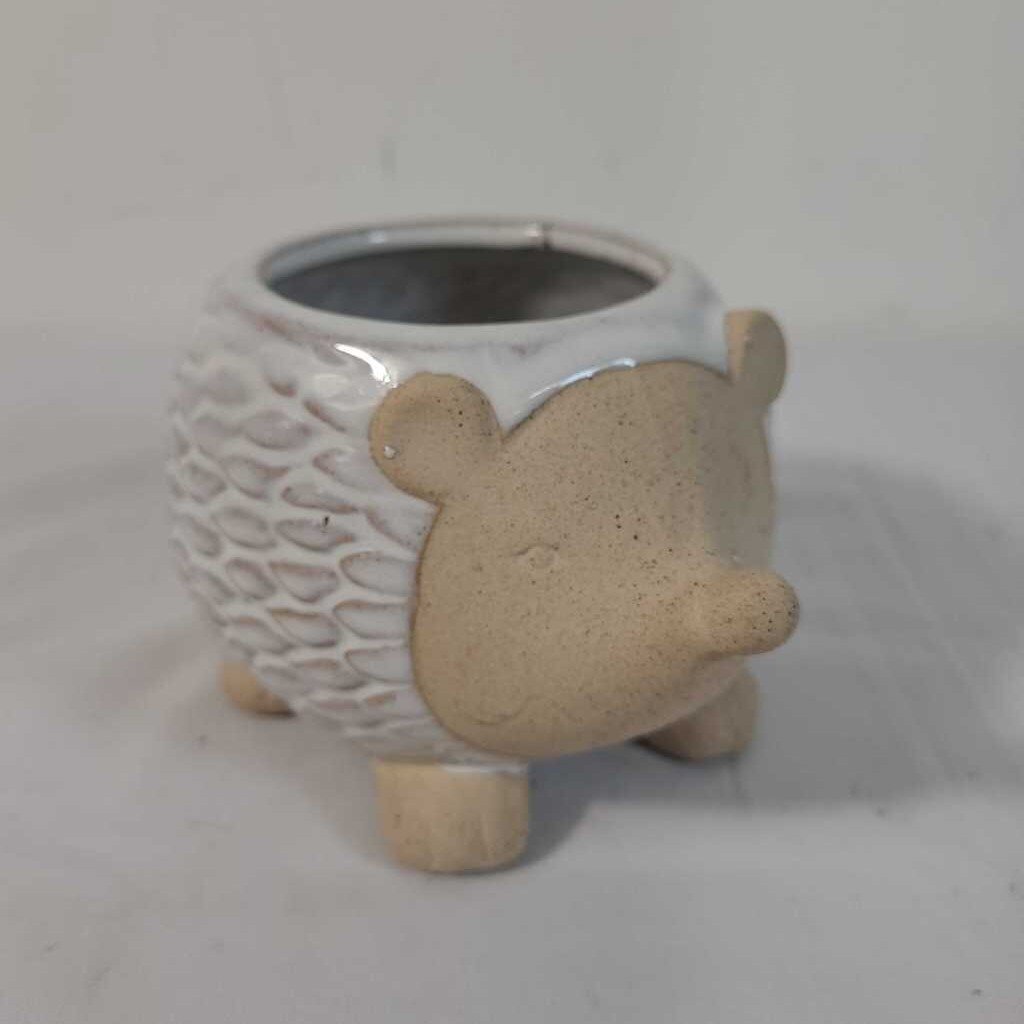 HEDGEHOG POT