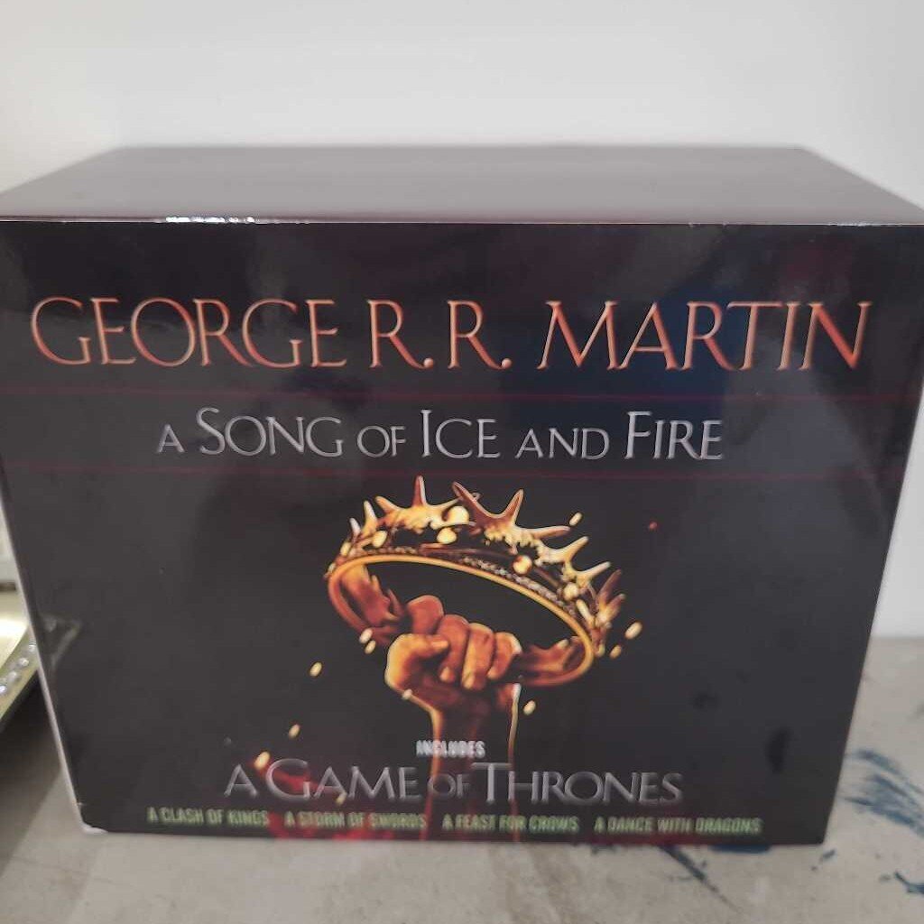 5PC A SONG OF ICE & FIRE - GEORGE R.R. MARTIN