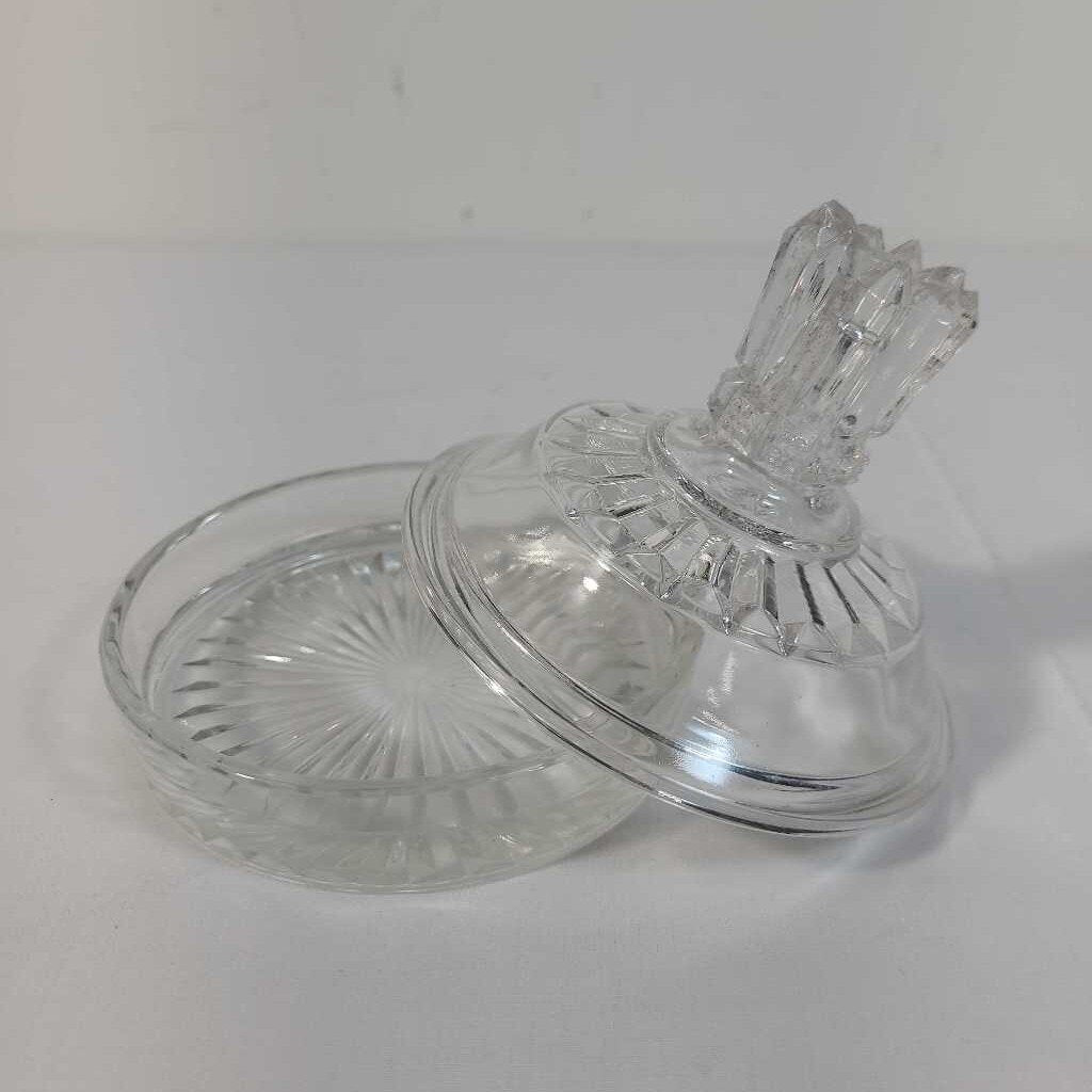 LIDDED POWDER/TRINKET DISH