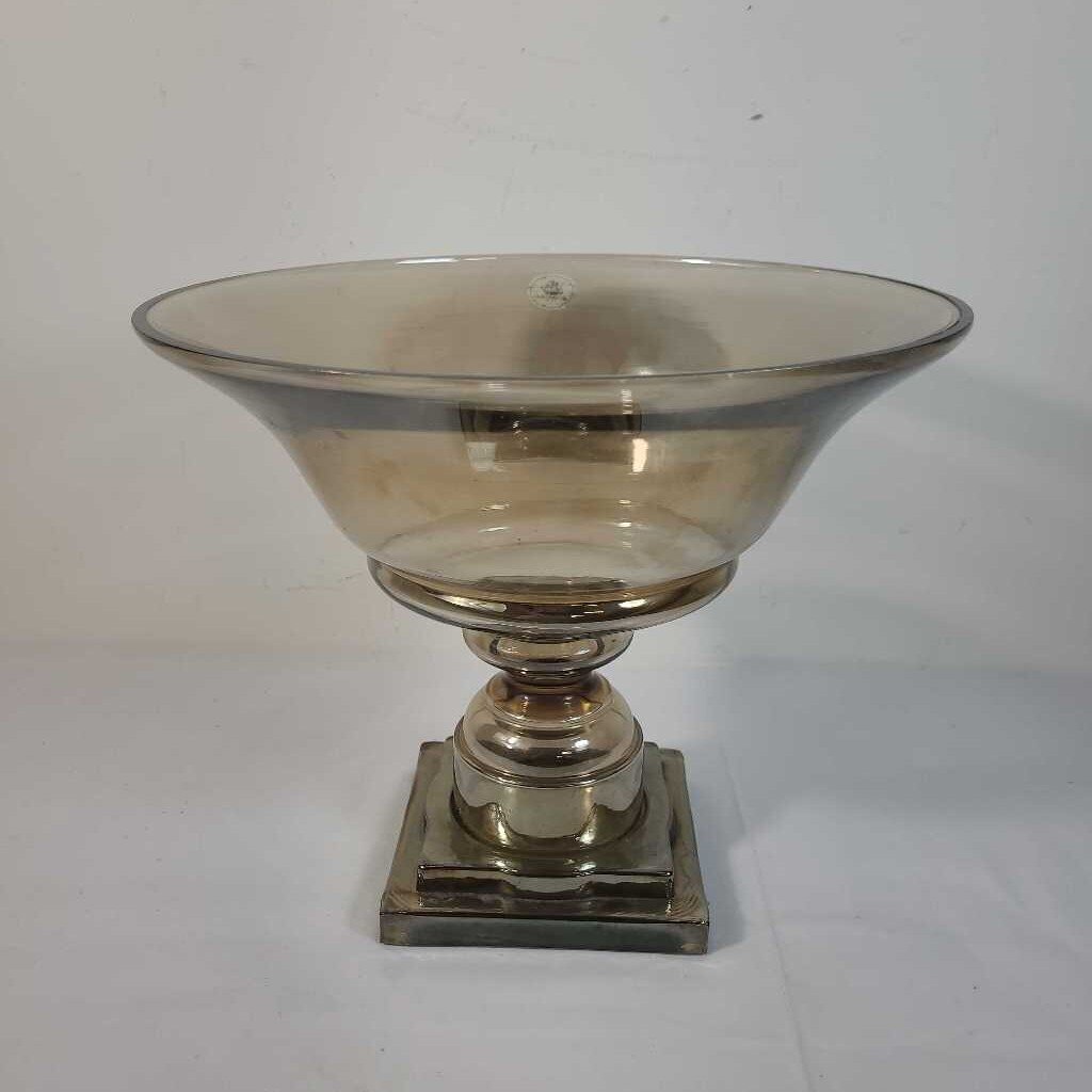 BOWRING AMBER GLASS BOWL ON STAND