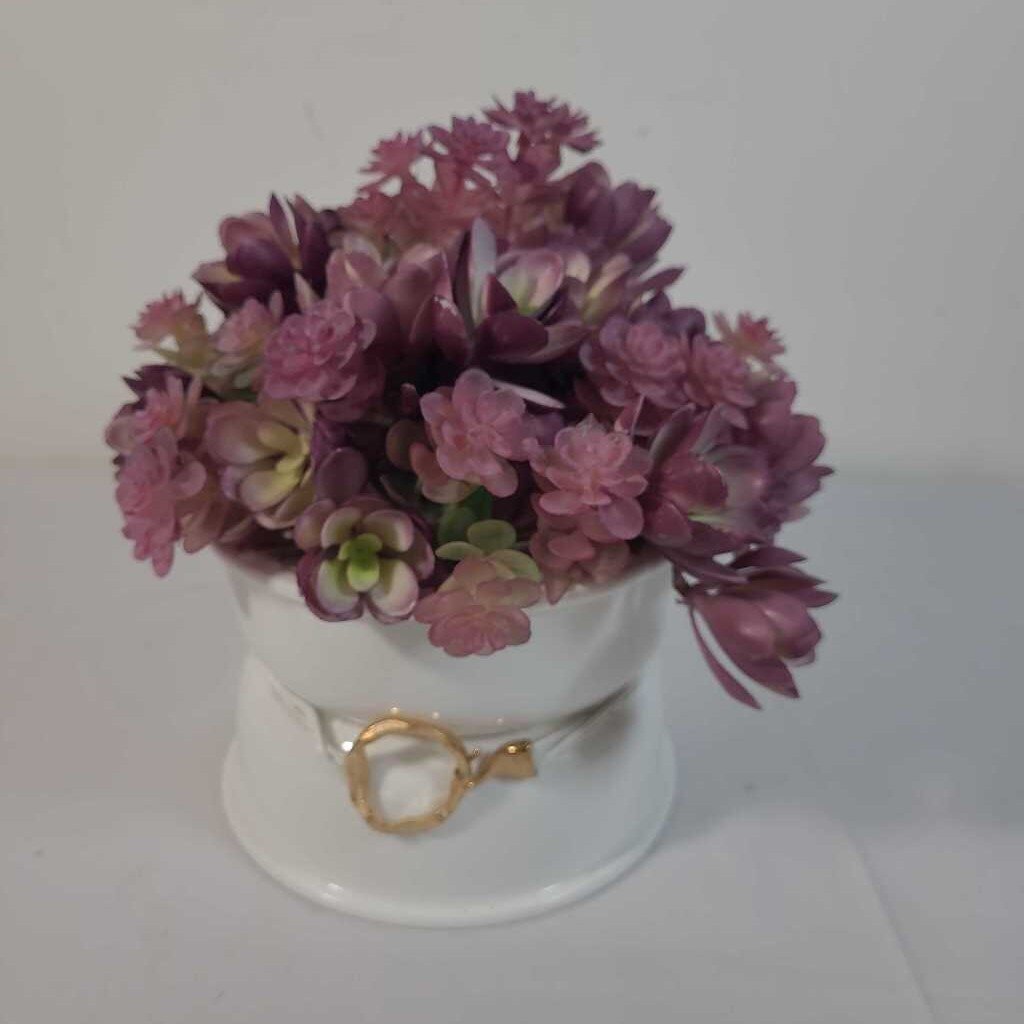 WHITE POT W/FAUX SEDUM
