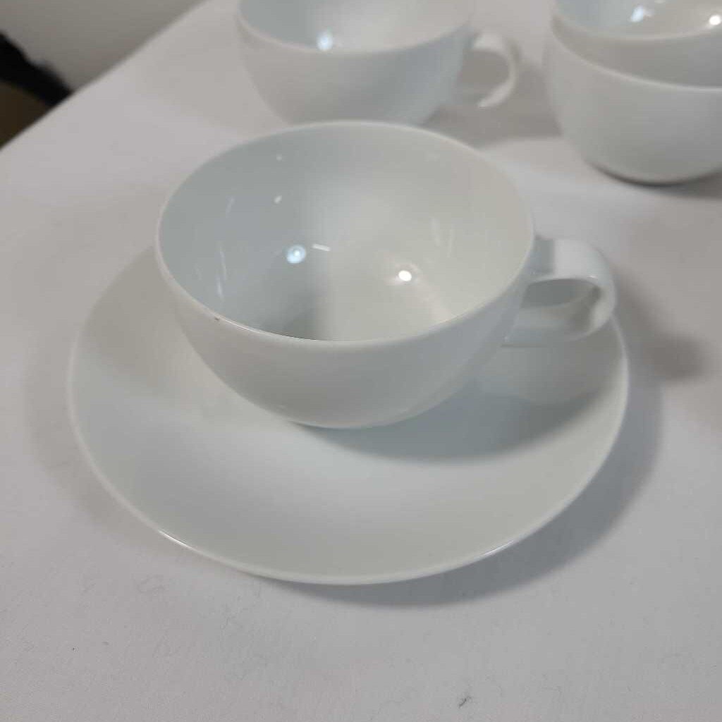 S/8 STUDIO NOVA TIVOLI FLAT CUP & SAUCER